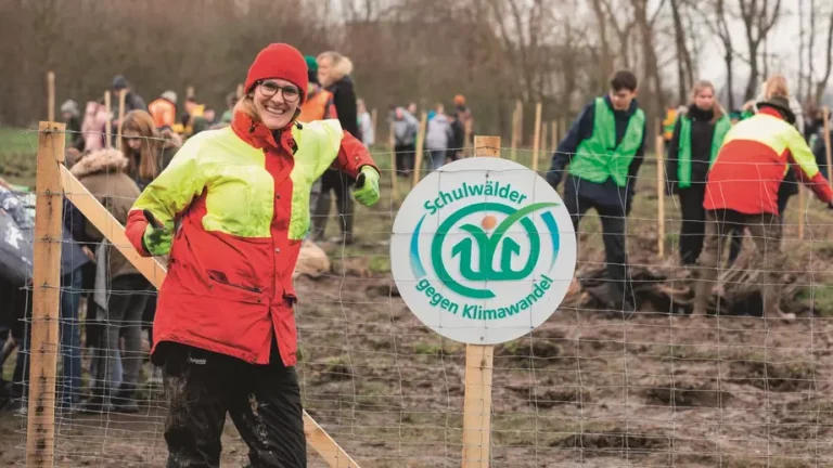 Klima Campus Climate Heroes Schulwaelder gegen Klimawandel